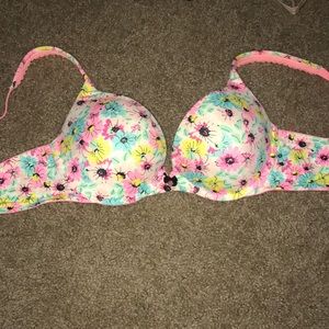 VS “body” push up bra